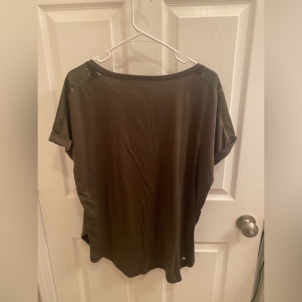 AVIA Top - Picture 3 of 3